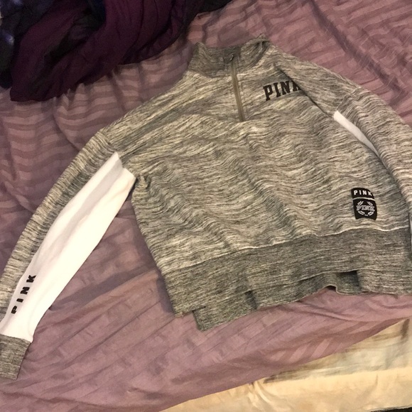 PINK Victoria's Secret Jackets & Blazers - PINK sweat shirt pull over XS